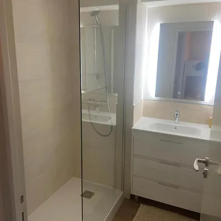 Renoves Vue Golf דירה *